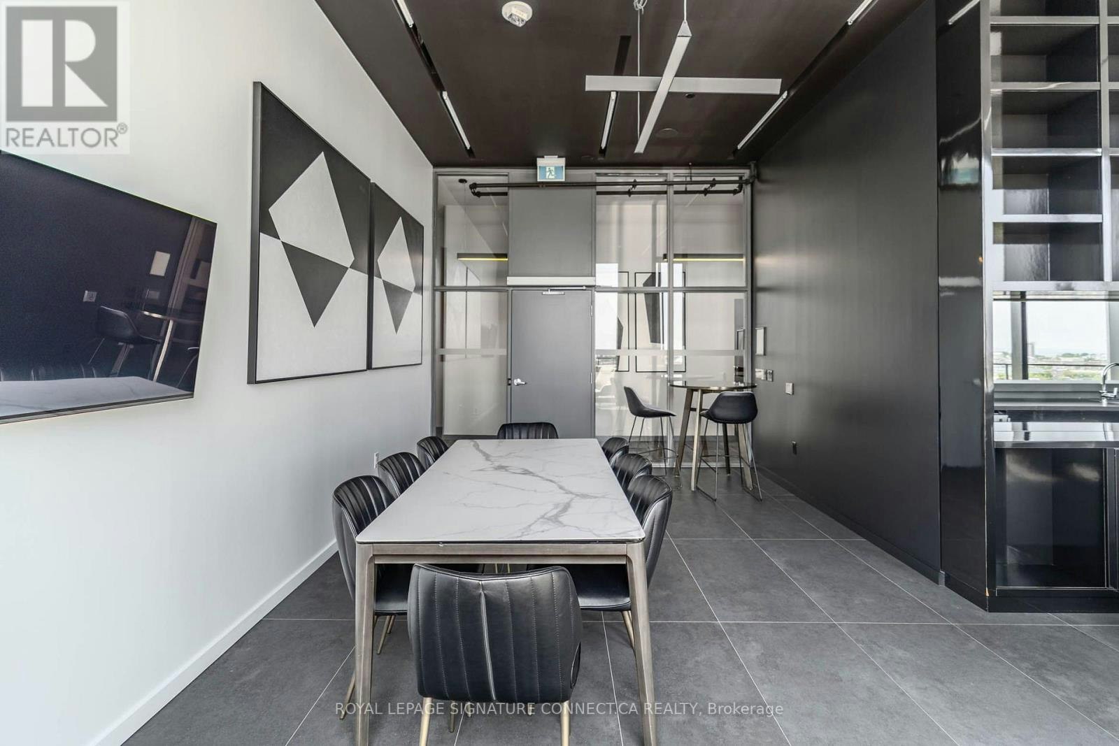 910-21 Lawren Harris Square, Toronto, ON, M5A 0T4 - 20