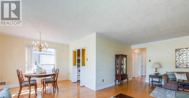 MAIN-3715 St Clair Avenue E, Toronto, ON, M1M 1T5 - 3