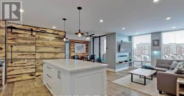 501-1530 Pickering Parkway, Pickering, ON, L1V 3V8 - 3