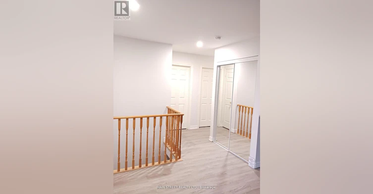 5 Brecken Drive, Georgina, ON, L4P 4A3 - 8