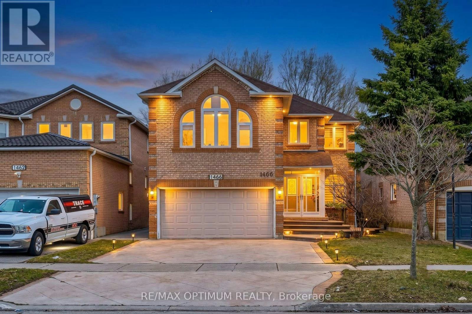 1466 Willowvale Gardens, Mississauga, ON, L5V 1T7