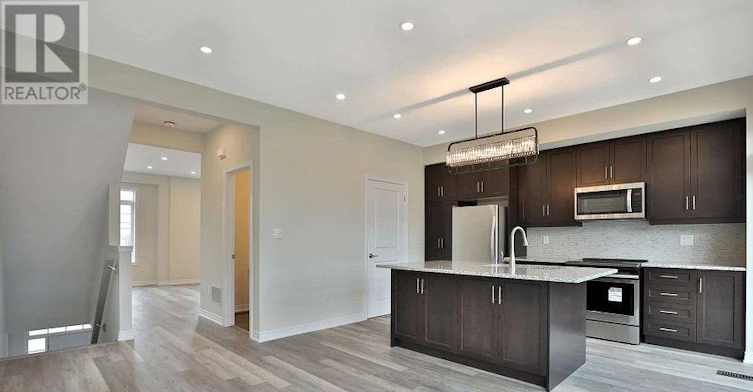 8-288 Glover Road, Hamilton, ON, L8E 5H6 - 5