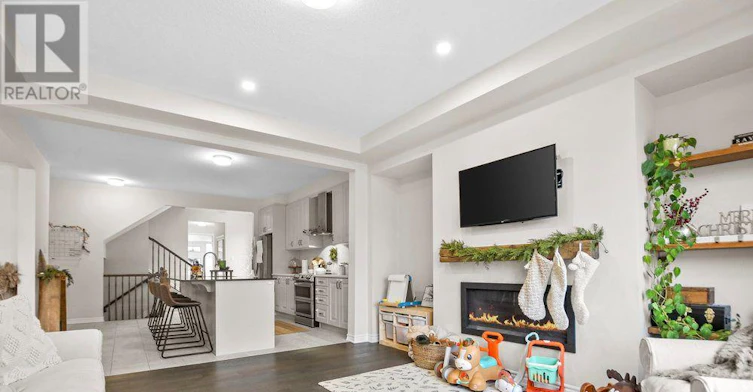 731 Brittanic Road, Ottawa, ON, K2V 0N7 - 13