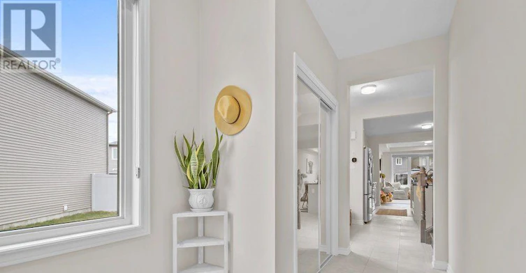 731 Brittanic Road, Ottawa, ON, K2V 0N7 - 4
