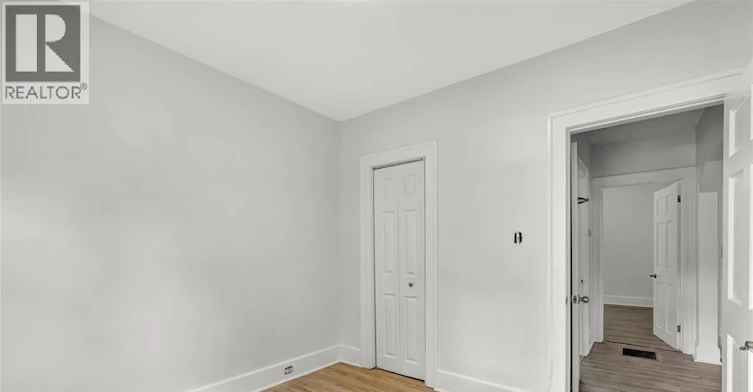 842 DUPLEX-844 Ellrose Avenue, Windsor, ON, N8Y 3W7 - 7