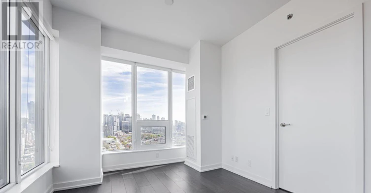 1608-203 College Street, Toronto, ON, M5T 1P9 - 2