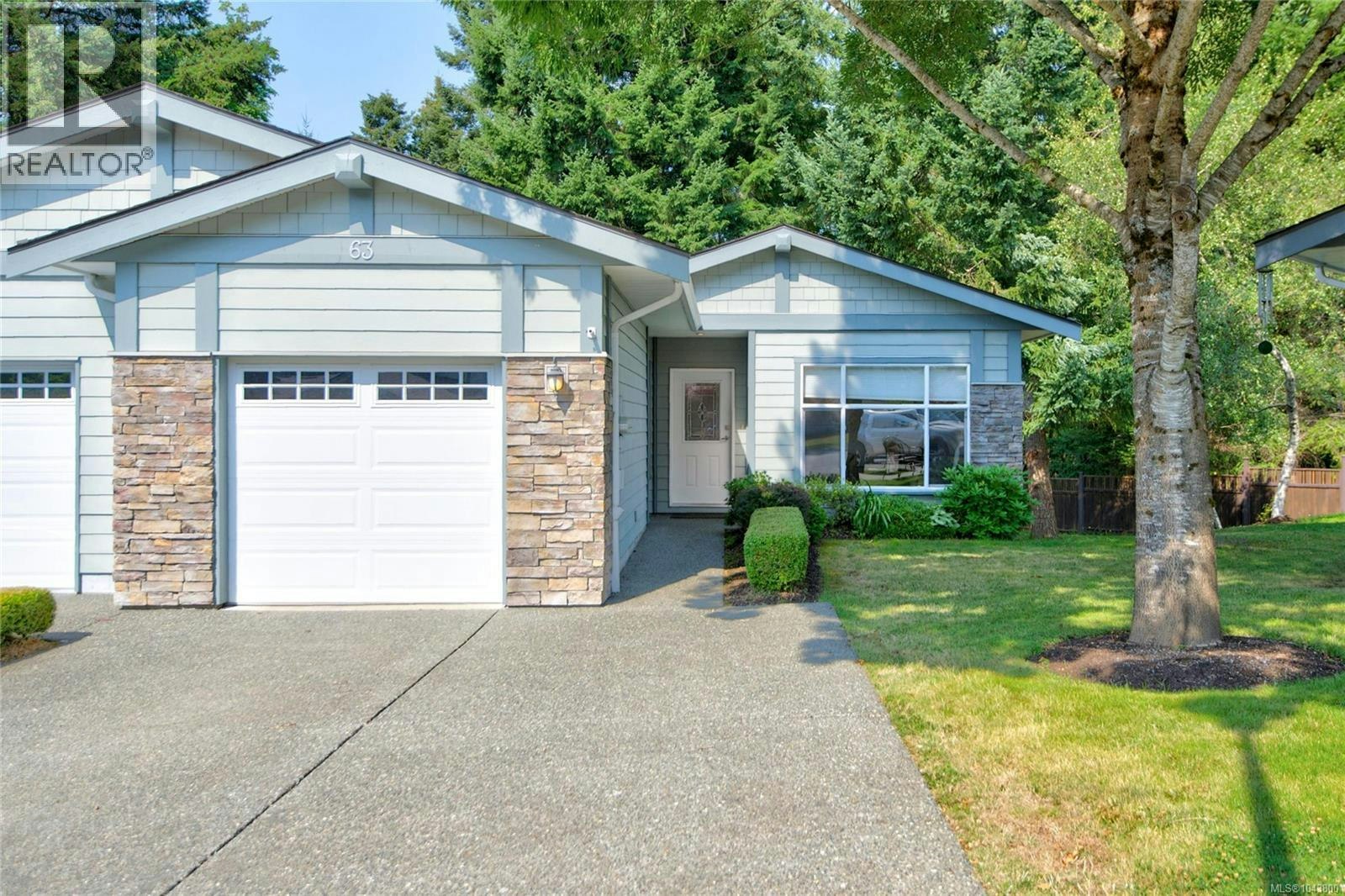 63-2001 Blue Jay Place, Courtenay, BC, V9N 4A8