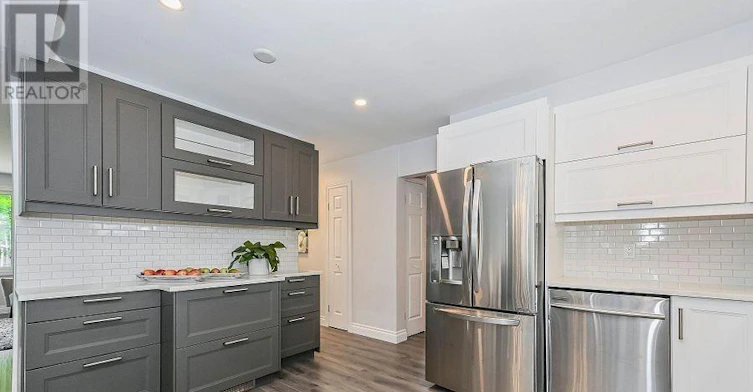 146 Coach Hill Drive, Kitchener, ON, N2E 1P4 - 3