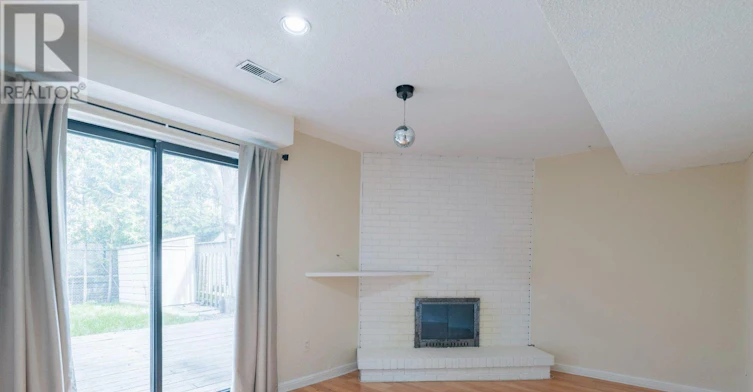 17 Stoneham Road, Toronto, ON, M9C 4Y7 - 6