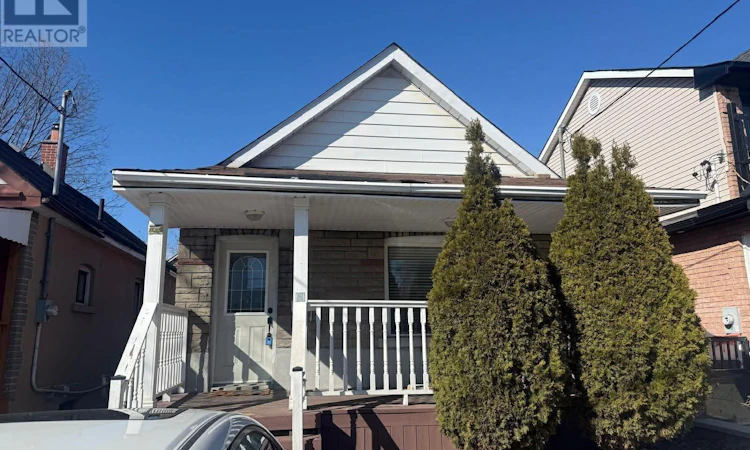 12 Mahoney Avenue
