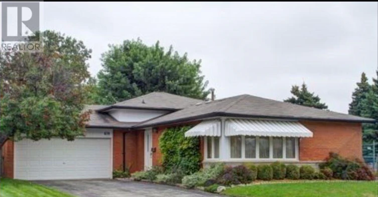 BSMT-39 Glendower Circuit, Toronto, ON, M1T 2Z3