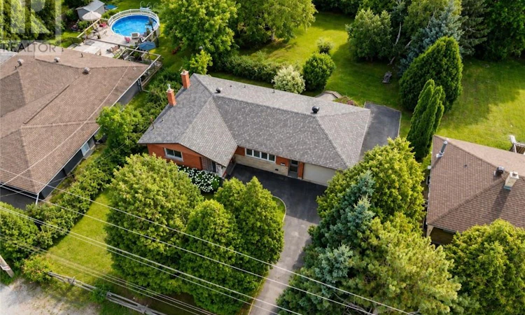 2737 Rockwood Drive
