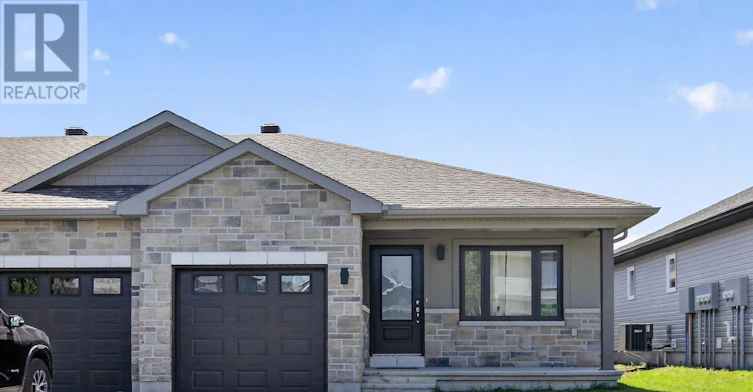 98 Seabert Drive, Arnprior, ON, K7S 0K1 - 3