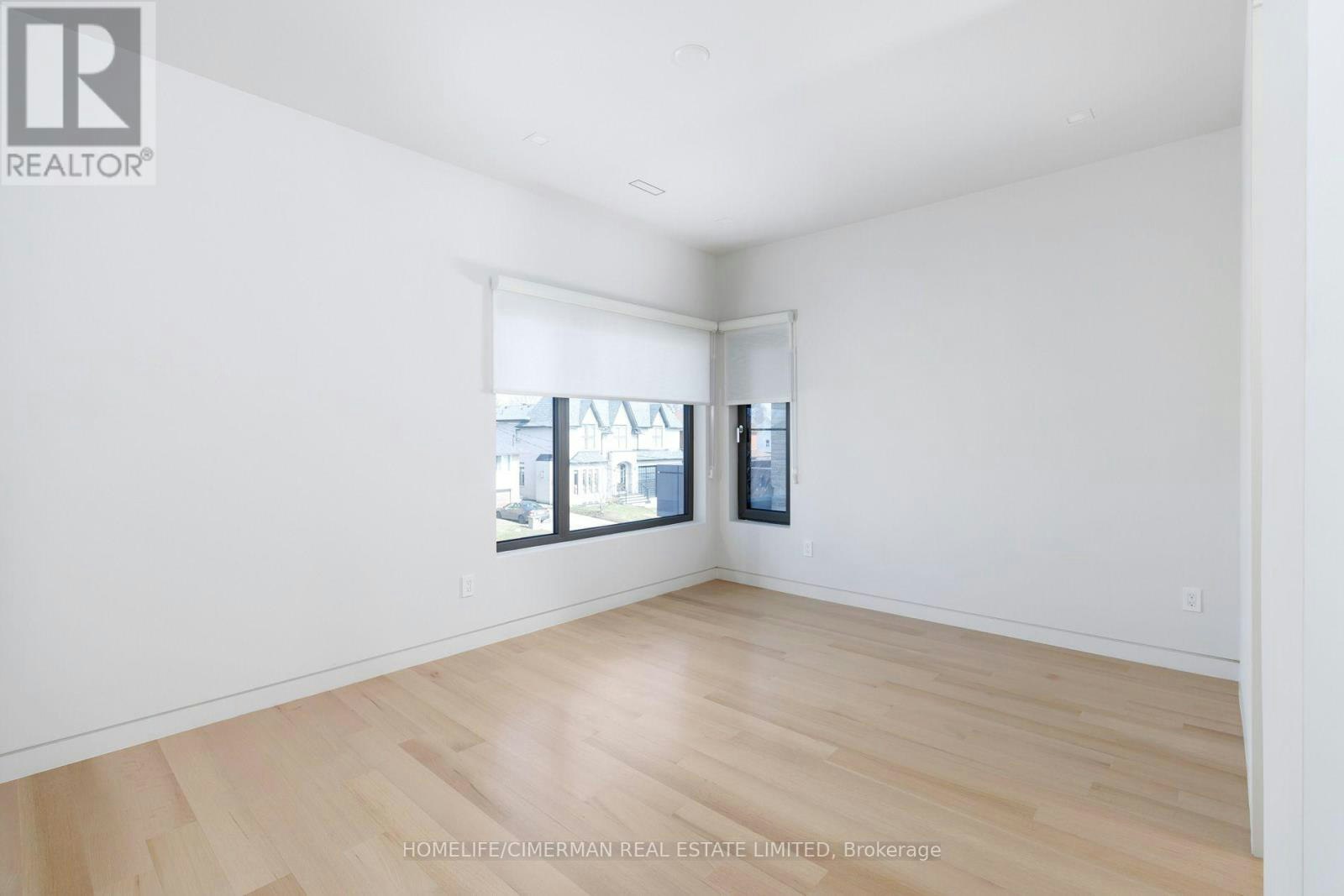 21 Farrell Avenue, Toronto, ON, M2R 1C7 - 27
