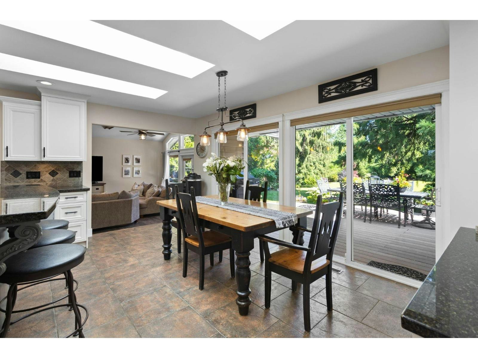 26627 60 Avenue, Langley, BC, V4W 1V7 - 9