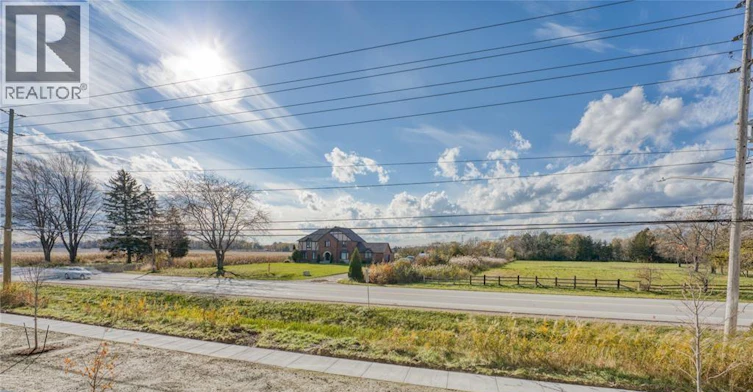 205-4578 Huron Church Line Road, Lasalle, ON, N9H 0M2 - 26