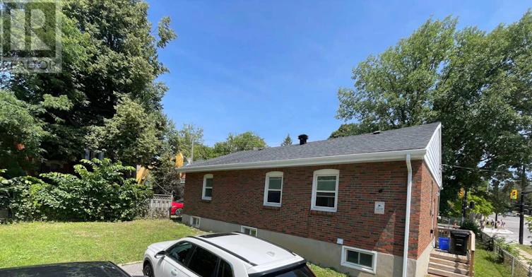 A Basement 76a (Basement) Owen Street, Barrie, ON, L4M 3H5 - 24