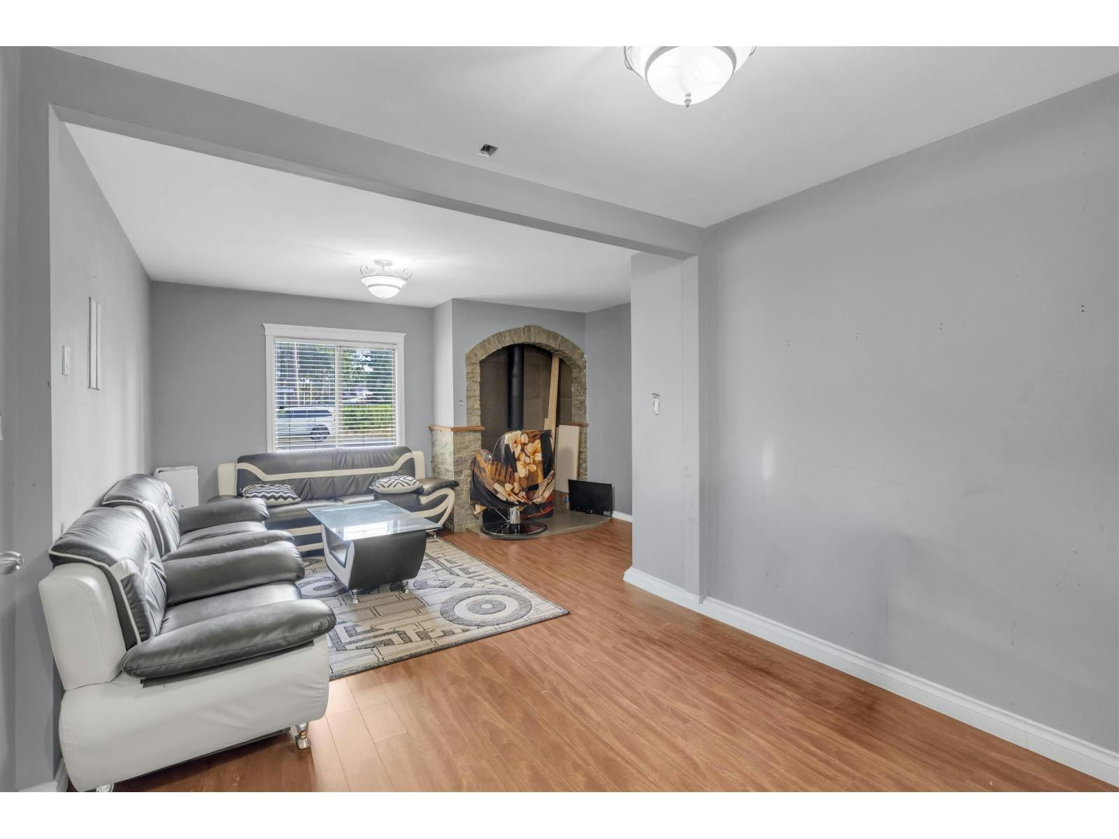 14115 110 Avenue, Surrey, BC, V3R 1Z3 - 18