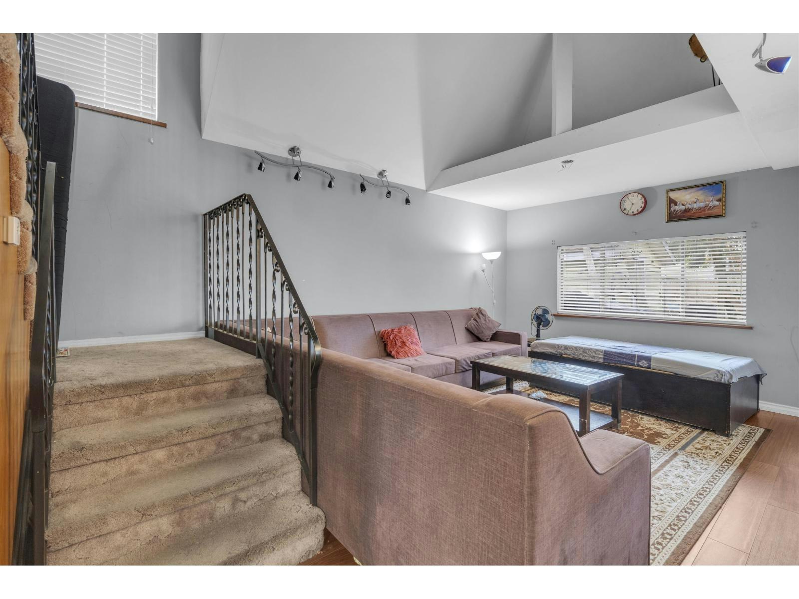 14115 110 Avenue, Surrey, BC, V3R 1Z3 - 7