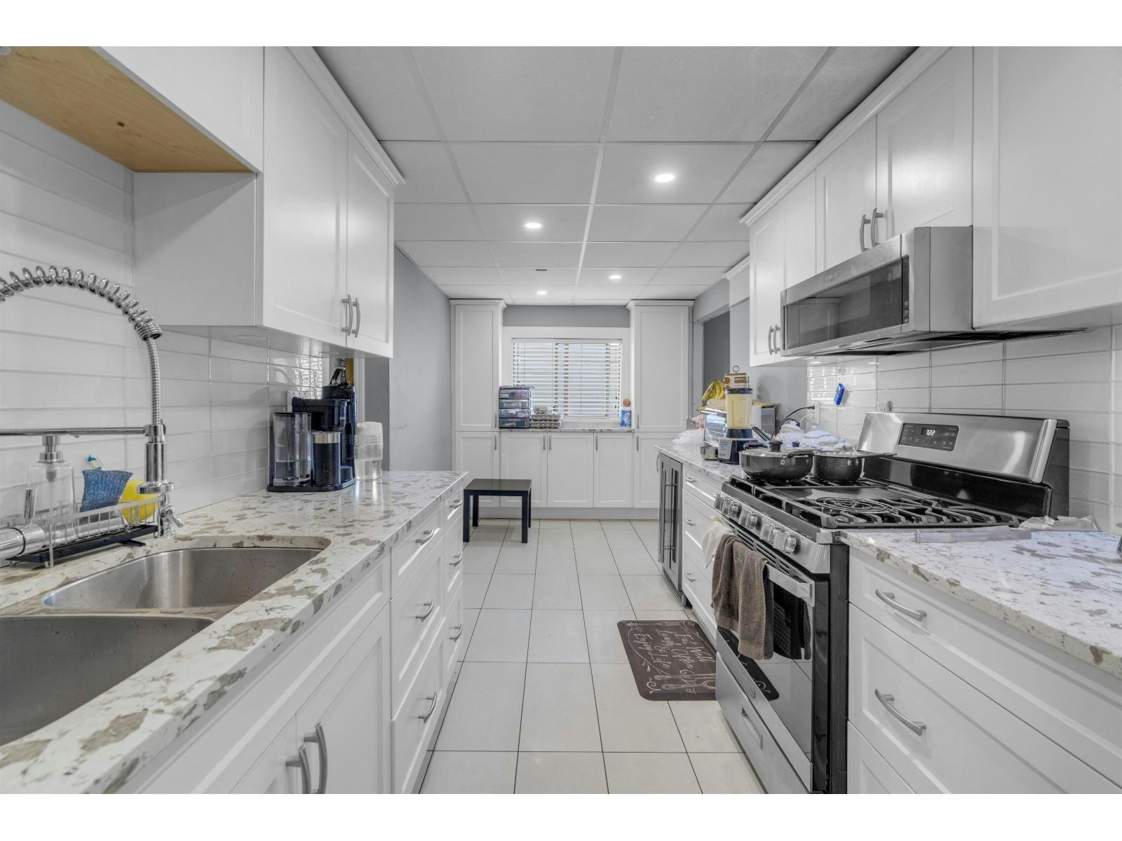 14115 110 Avenue, Surrey, BC, V3R 1Z3 - 9