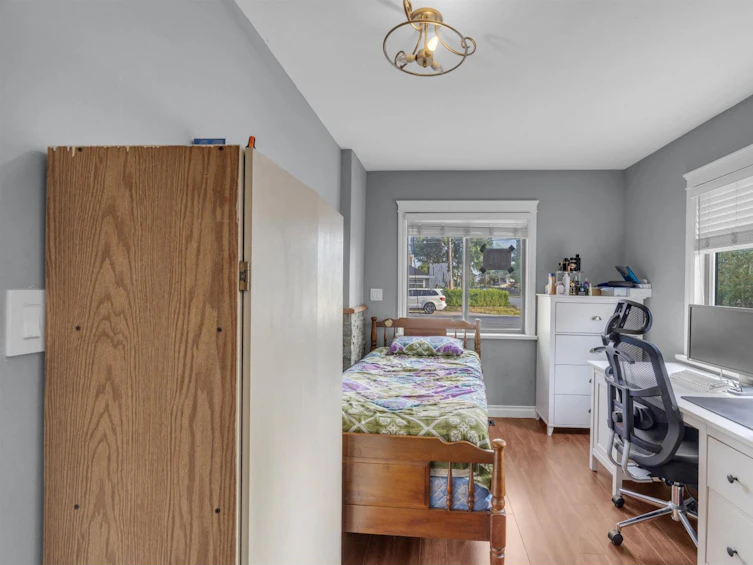 14115 110 Avenue, Surrey, BC, V3R 1Z3 - 12