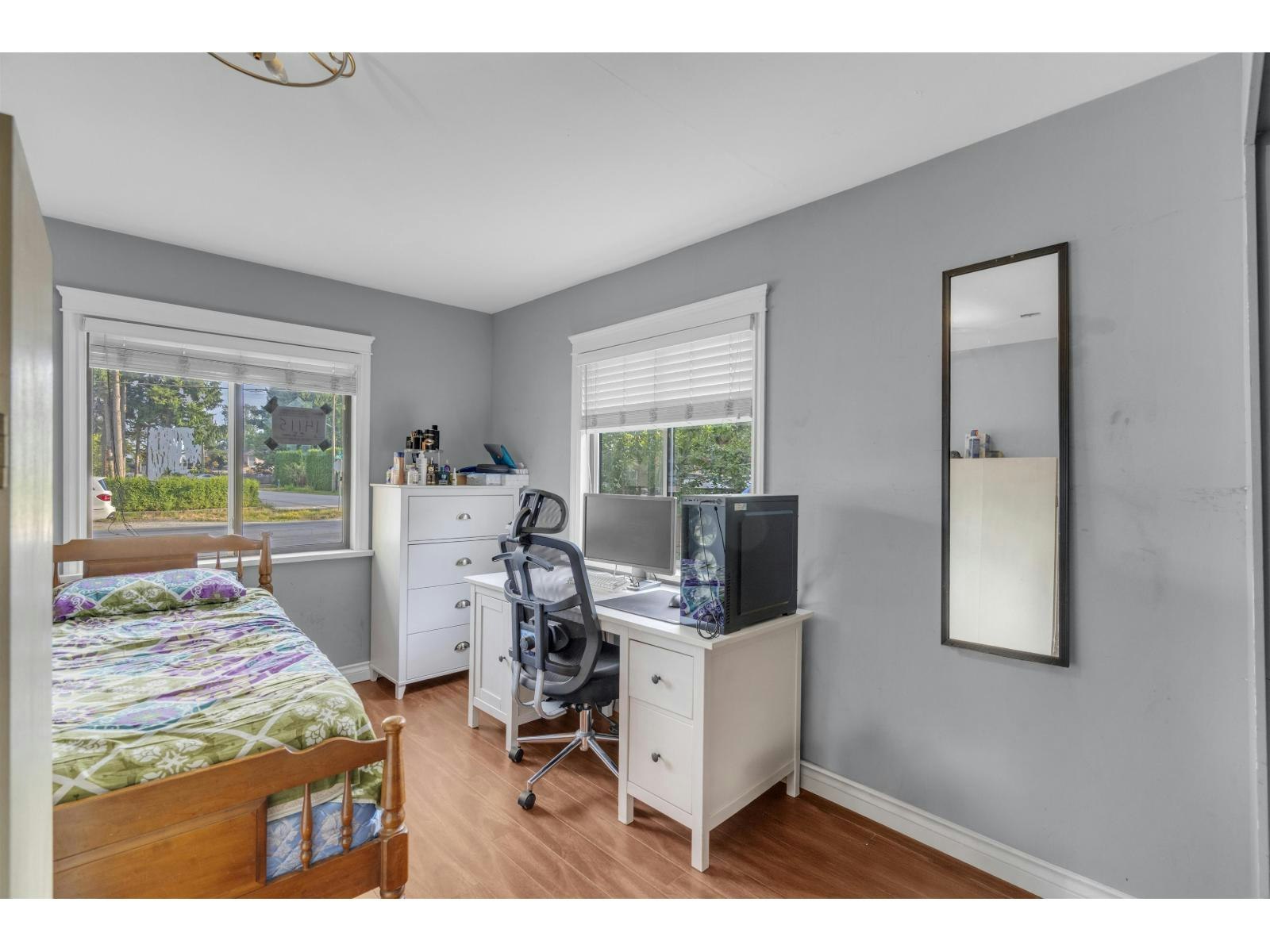 14115 110 Avenue, Surrey, BC, V3R 1Z3 - 11