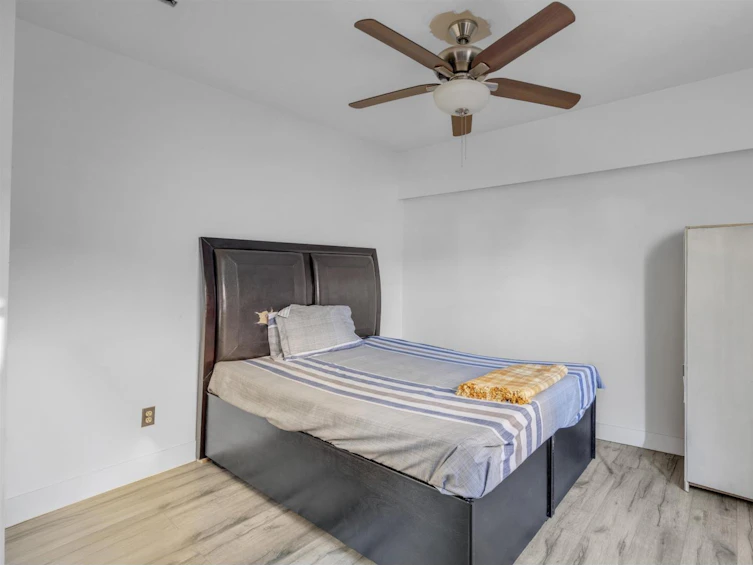 14115 110 Avenue, Surrey, BC, V3R 1Z3 - 14