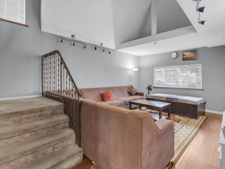 14115 110 Avenue, Surrey, BC, V3R 1Z3 - 8