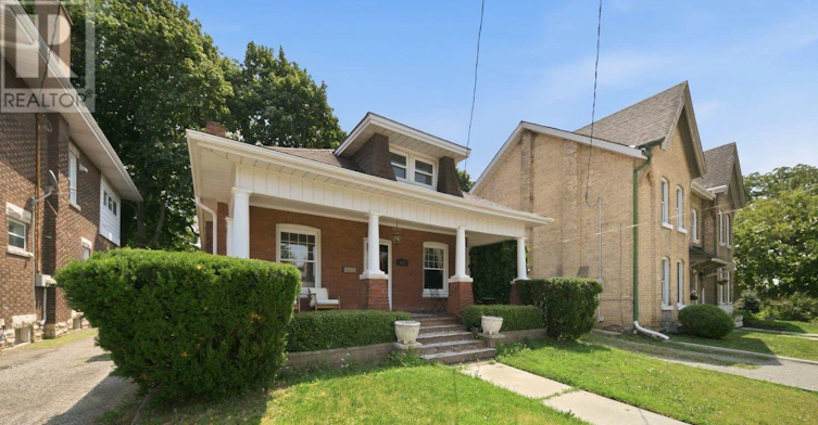 115 St Paul Avenue, Brantford, ON, N3T 4G1 - 2