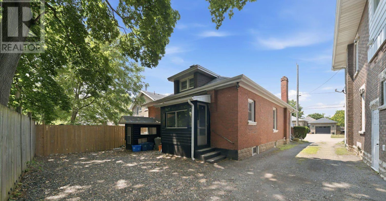 115 St Paul Avenue, Brantford, ON, N3T 4G1 - 25