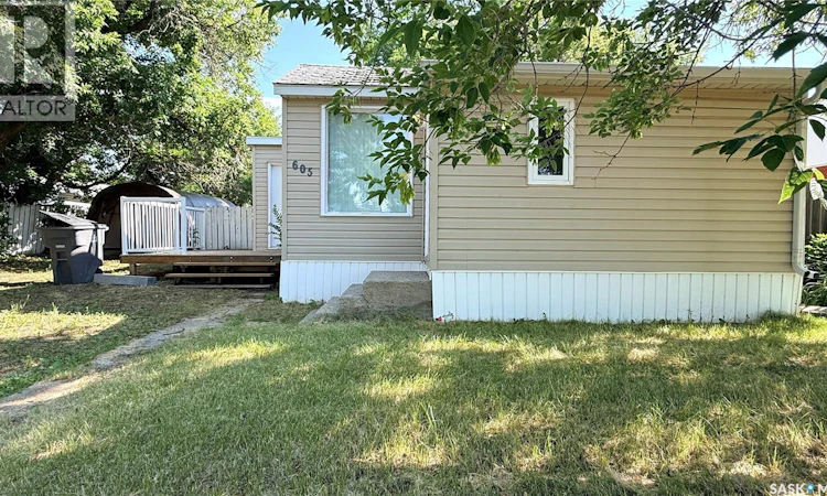 605 2nd Street