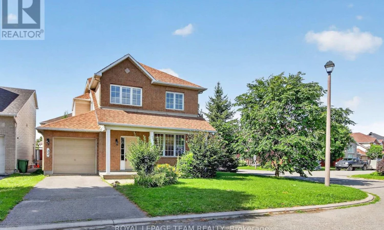 32 Vistapointe Drive