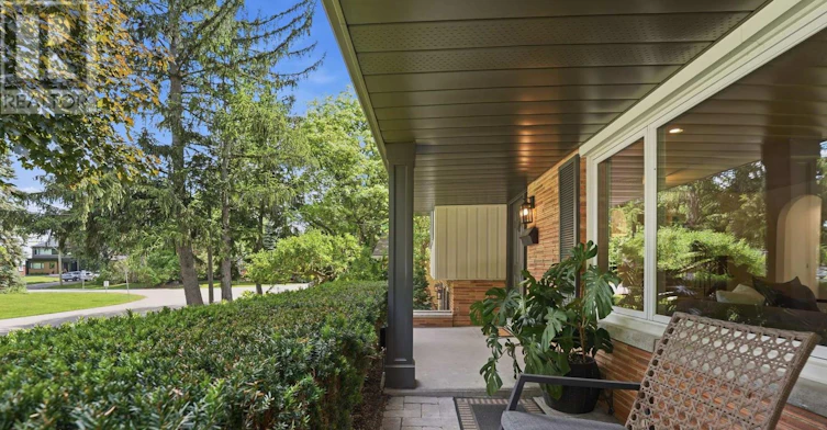 571 Leonard Court, Burlington, ON, L7T 2P4 - 6
