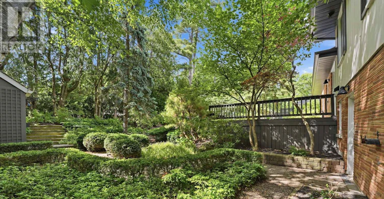 571 Leonard Court, Burlington, ON, L7T 2P4 - 45