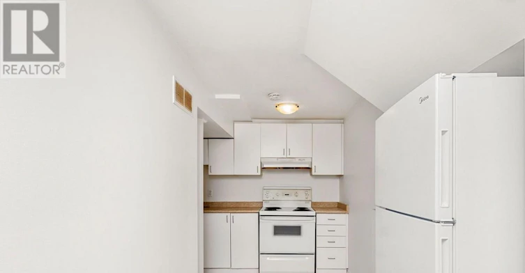 BSMT 2-14 Tarsus Crescent, Toronto, ON, M1C 3W7 - 3