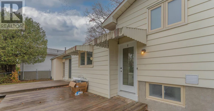 2-811 Overlea Court, Kingston, ON, K7M 6Z8 - 2