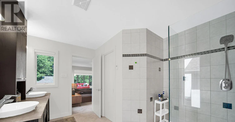 13 Cecil Walden Ridge, Ottawa, ON, K2K 3C6 - 22