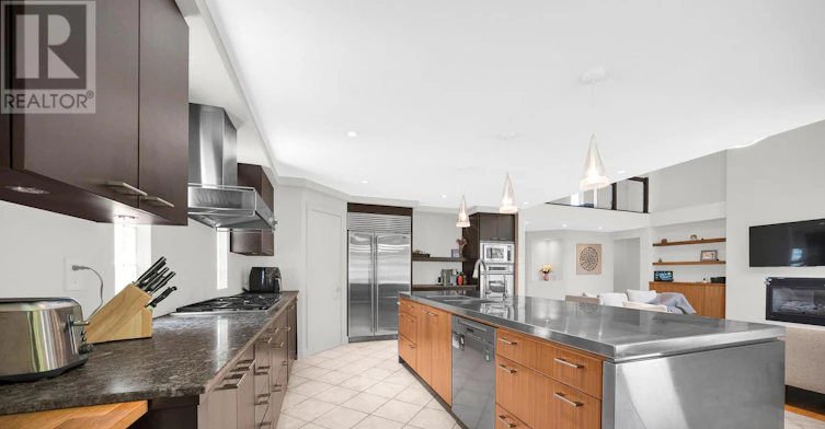 13 Cecil Walden Ridge, Ottawa, ON, K2K 3C6 - 14