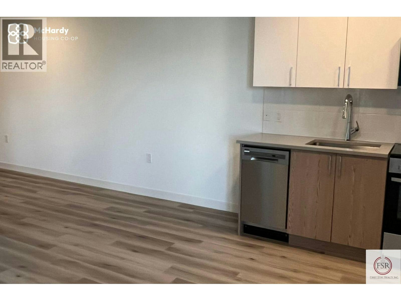 5085 Mchardy Street, Vancouver, BC, V5R 0L7 - 13