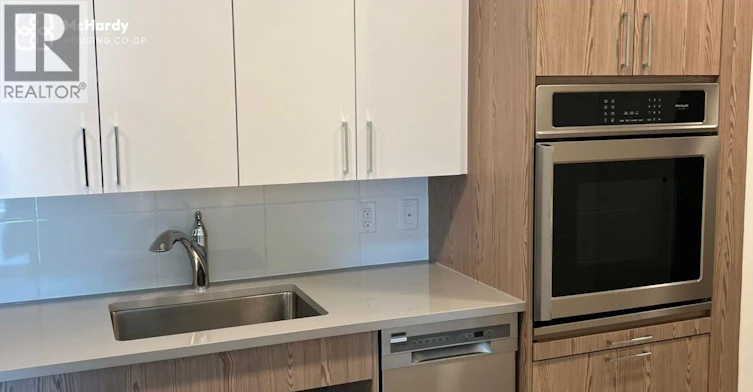 5085 Mchardy Street, Vancouver, BC, V5R 0L7 - 16