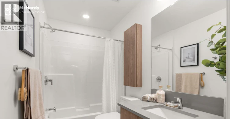 5085 Mchardy Street, Vancouver, BC, V5R 0L7 - 25
