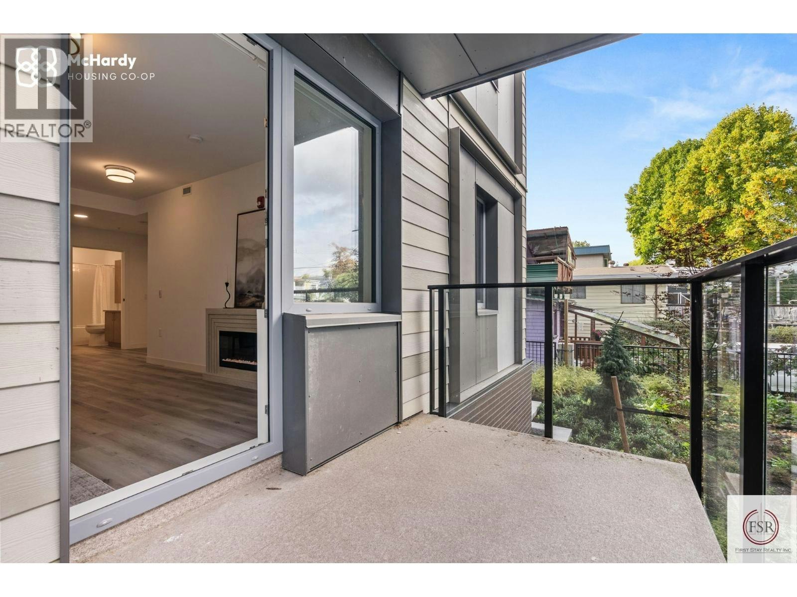 5085 Mchardy Street, Vancouver, BC, V5R 0L7 - 30