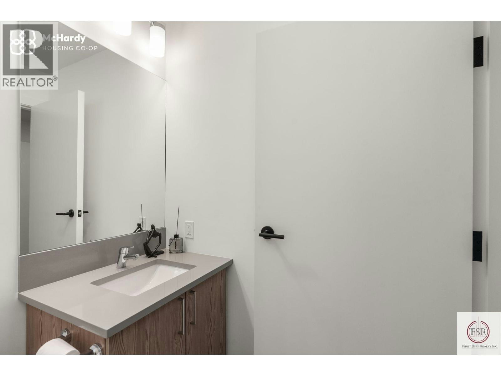 5085 Mchardy Street, Vancouver, BC, V5R 0L7 - 26