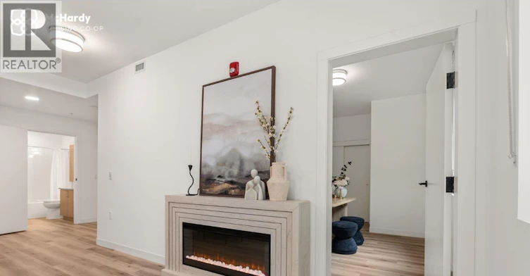 5085 Mchardy Street, Vancouver, BC, V5R 0L7 - 14