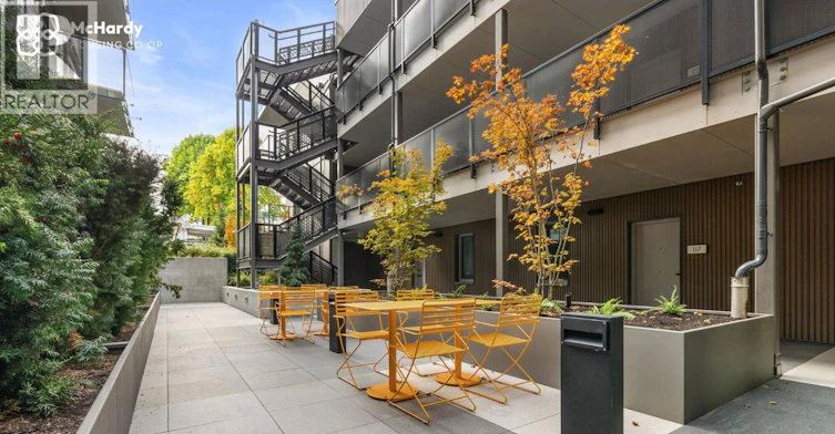 5085 Mchardy Street, Vancouver, BC, V5R 0L7 - 36