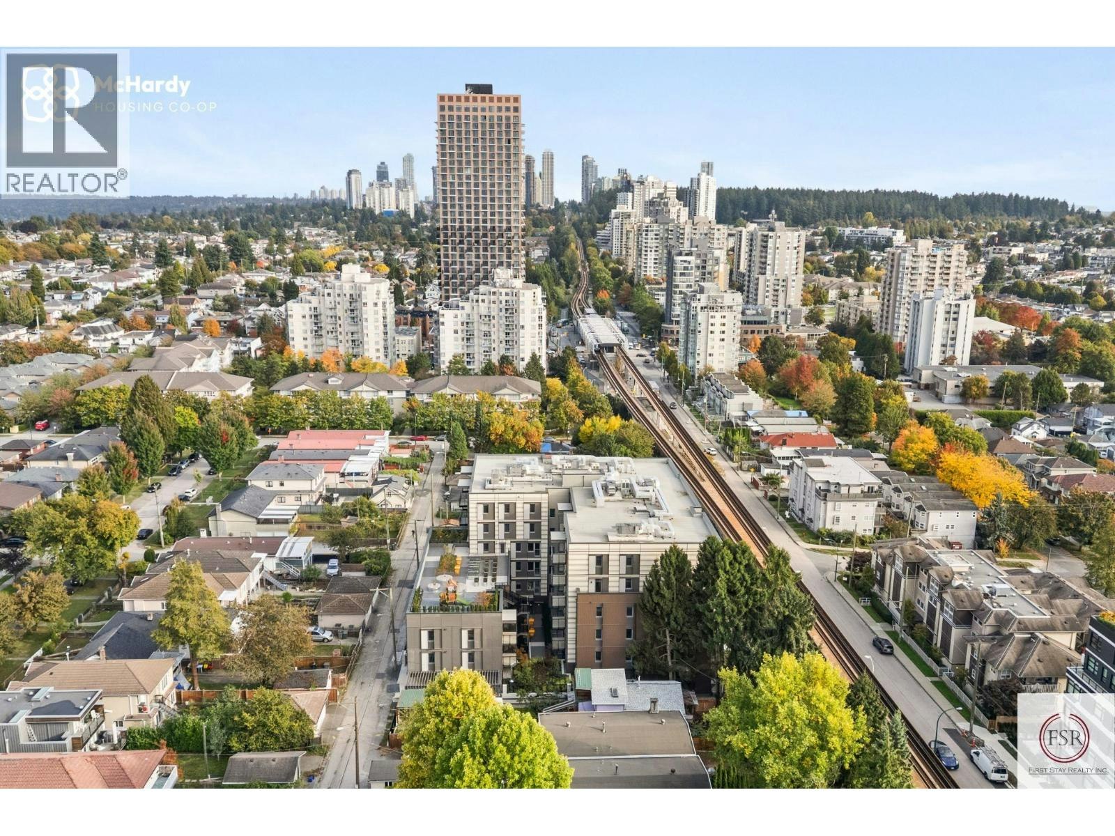 5085 Mchardy Street, Vancouver, BC, V5R 0L7 - 34