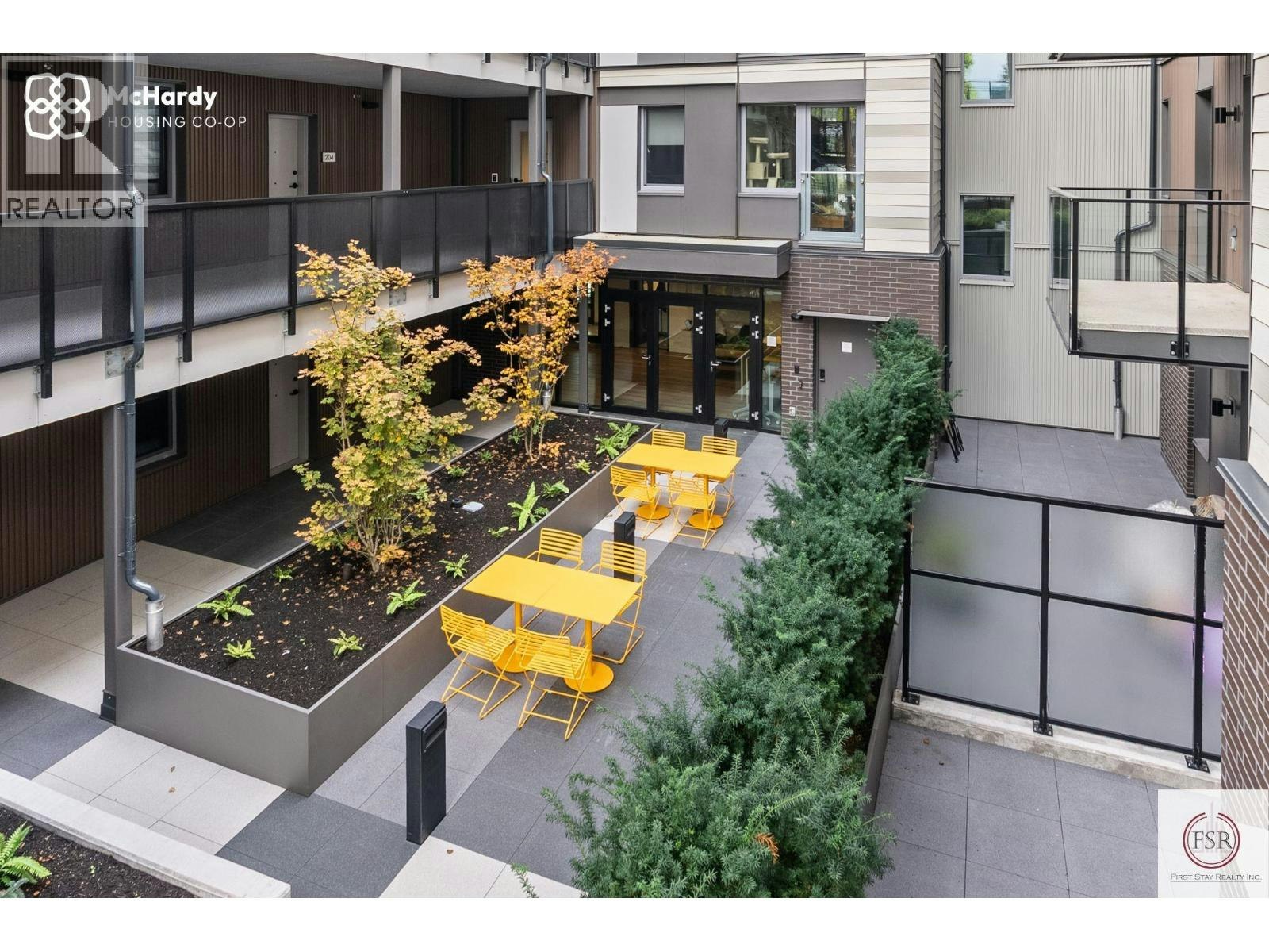 5085 Mchardy Street, Vancouver, BC, V5R 0L7 - 7