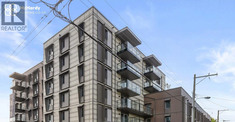 5085 Mchardy Street, Vancouver, BC, V5R 0L7 - 6