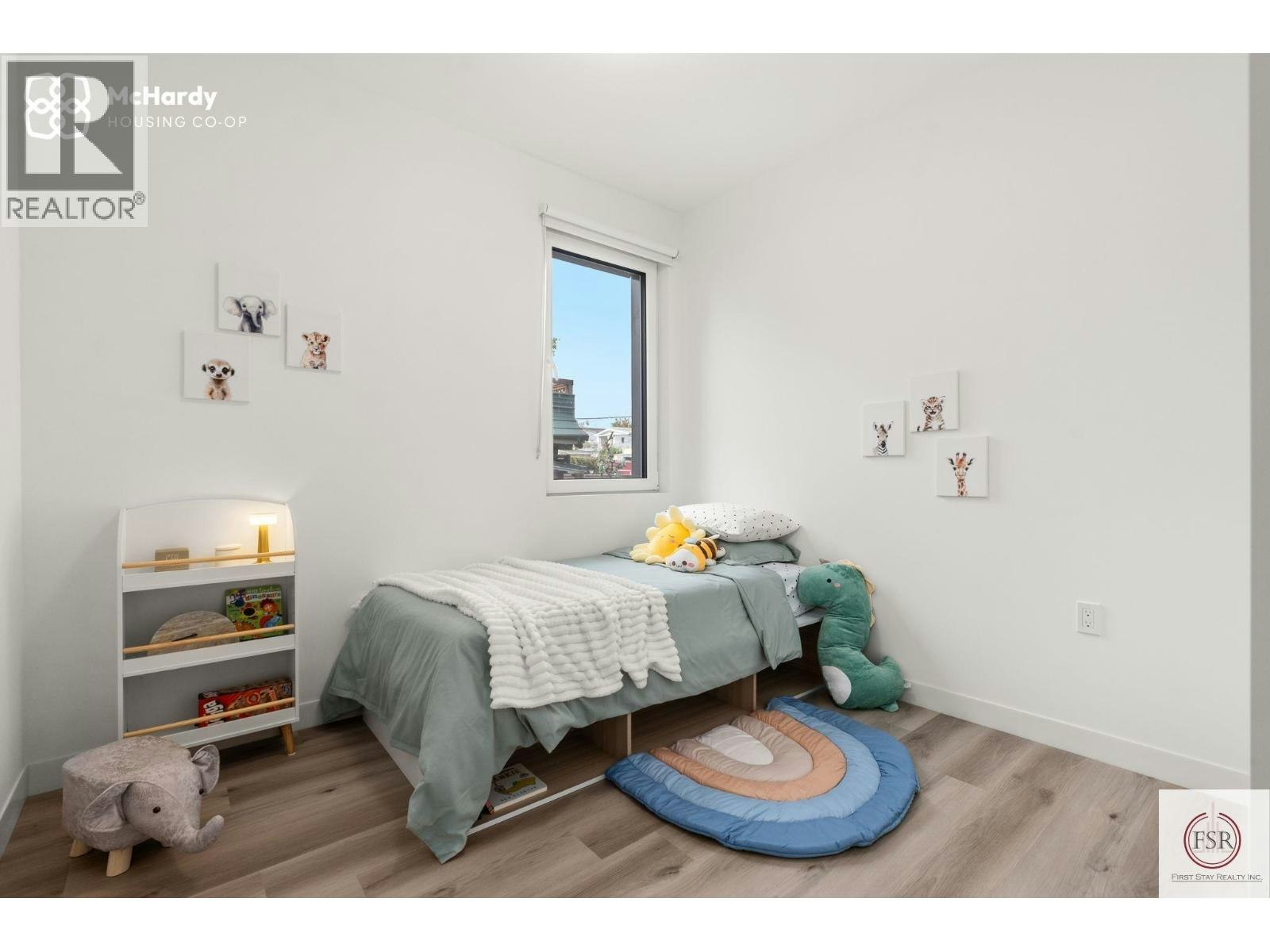 5085 Mchardy Street, Vancouver, BC, V5R 0L7 - 21