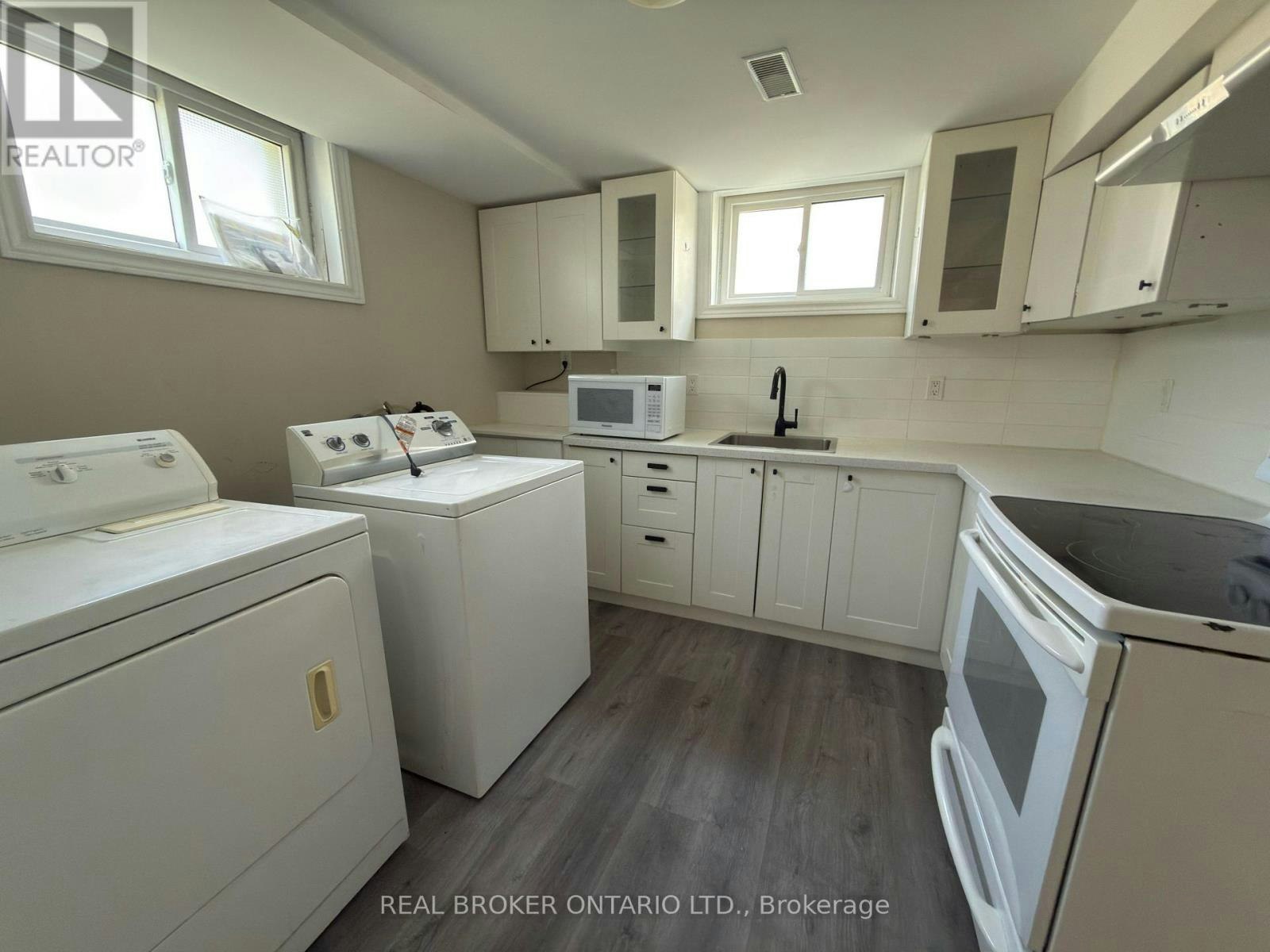 LOWER-311 Wallace Avenue S, Welland, ON, L3B 1R8 - 3